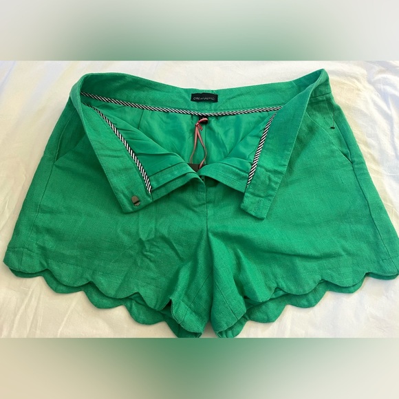 Cynthia Rowley Green Linen Shorts - Picture 3 of 4